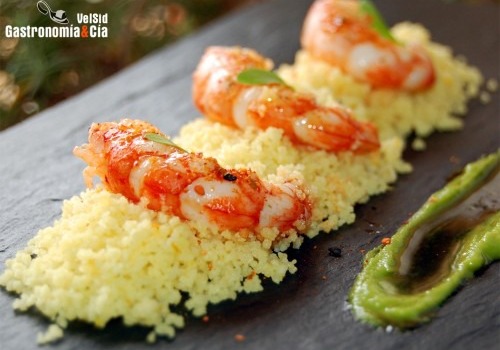 Langostinos con cuscús de naranja